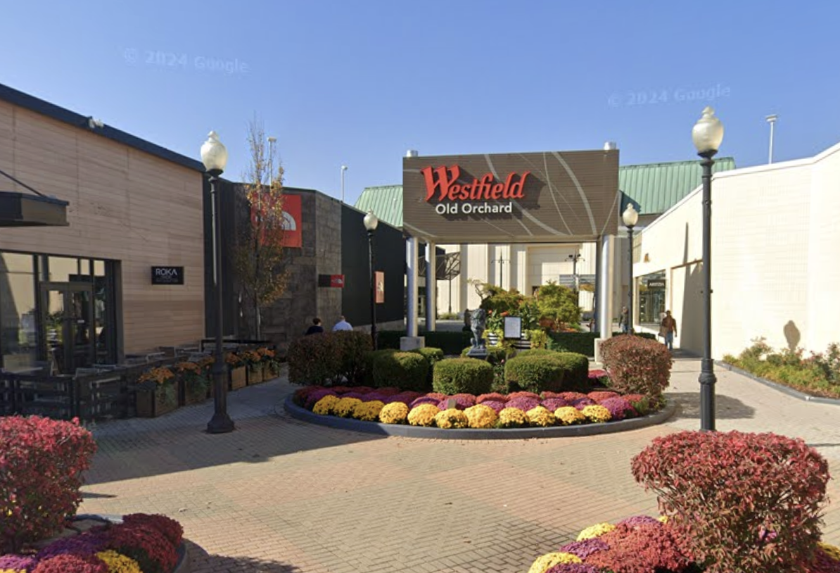 Westfield Old Orchard open-air shopping center in Skokie IL with seasonal flowers and outdoor promenade